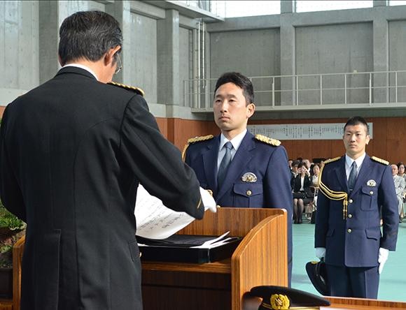 安全安心へ決意 県警察学校初任科卒業式 奈良新聞デジタル